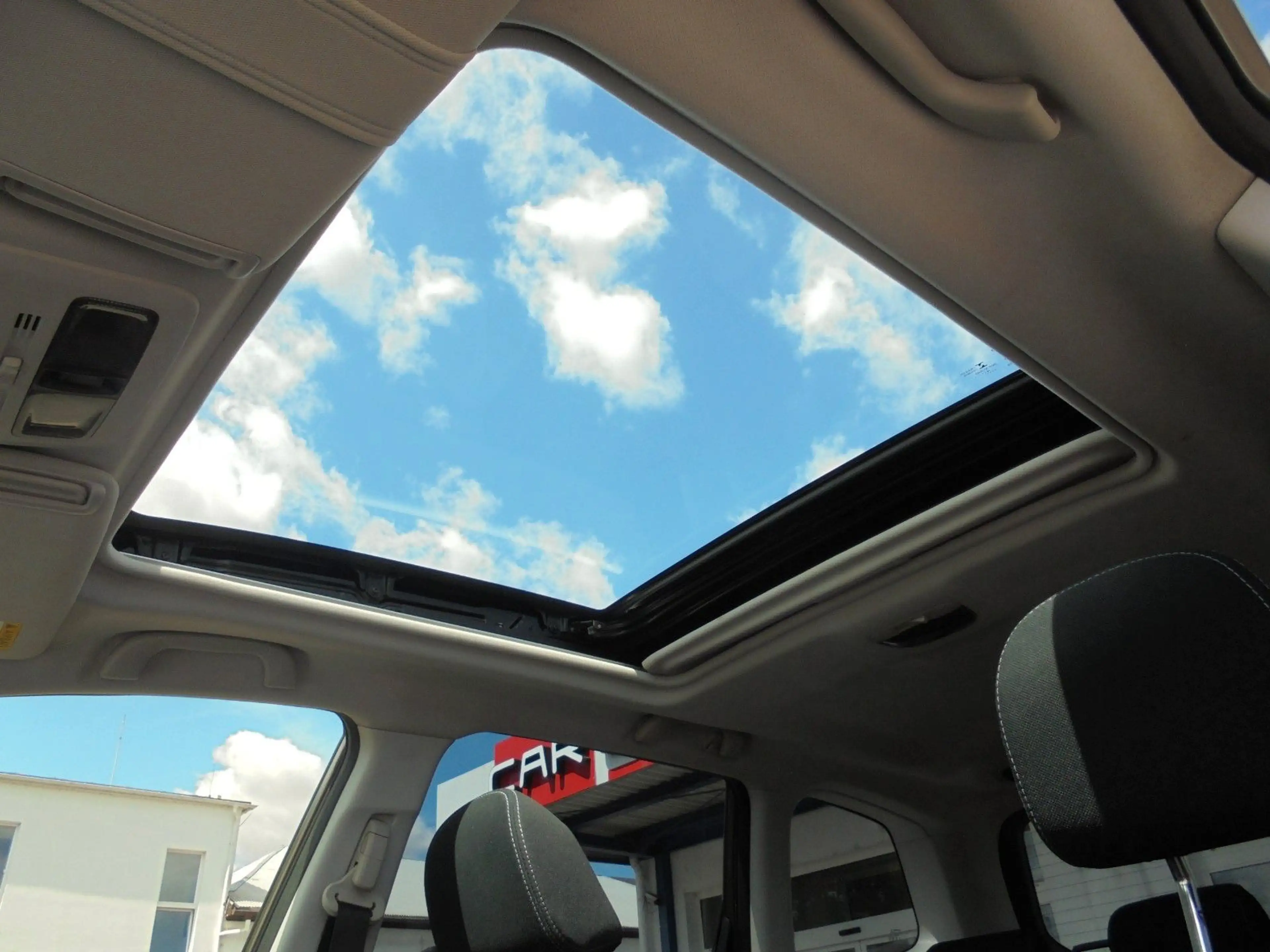 Subaru Forester Exclusive CVT Xenon Panorama — photo 12