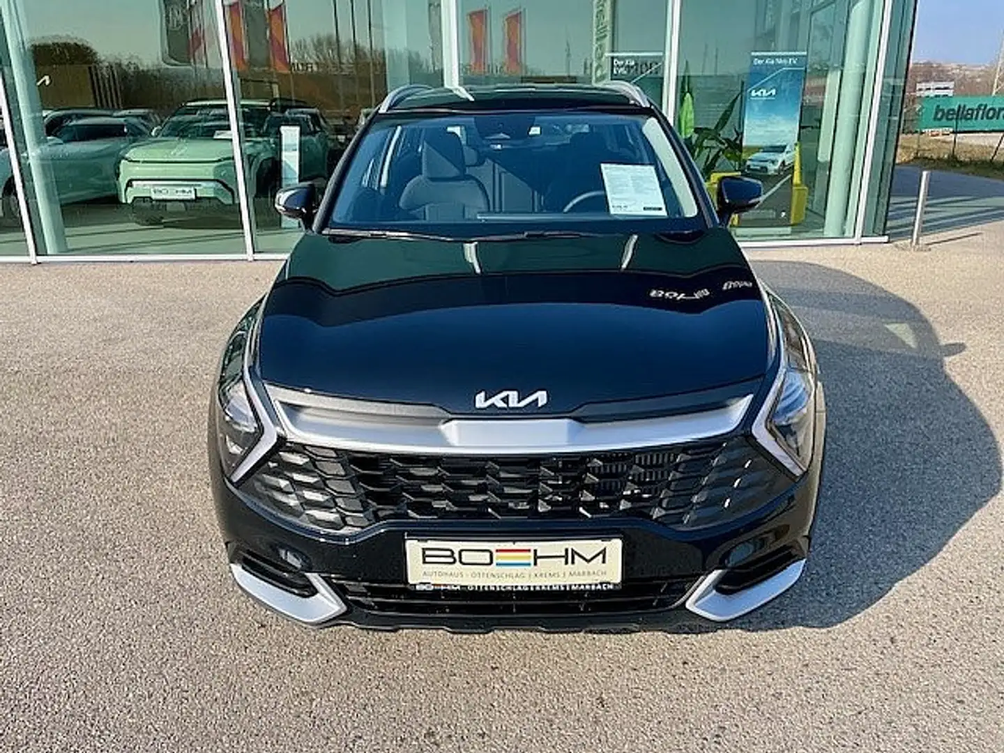 Kia Sportage 160PS.TurboBenziner  **26.990,- crna - 1