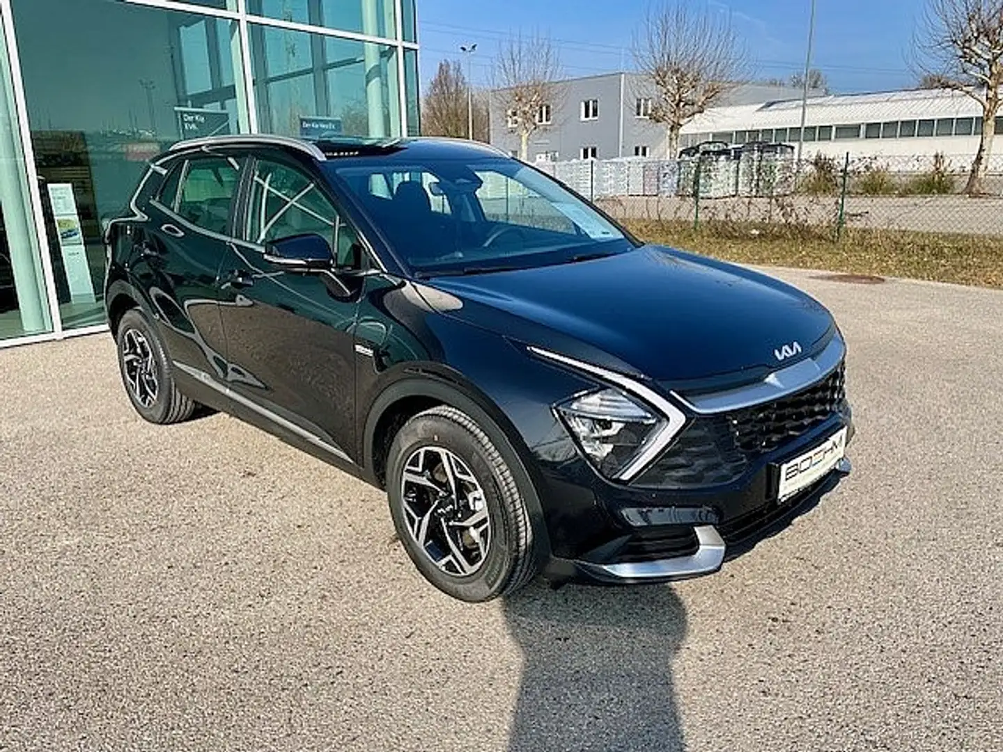 Kia Sportage 160PS.TurboBenziner  **26.990,- crna - 2