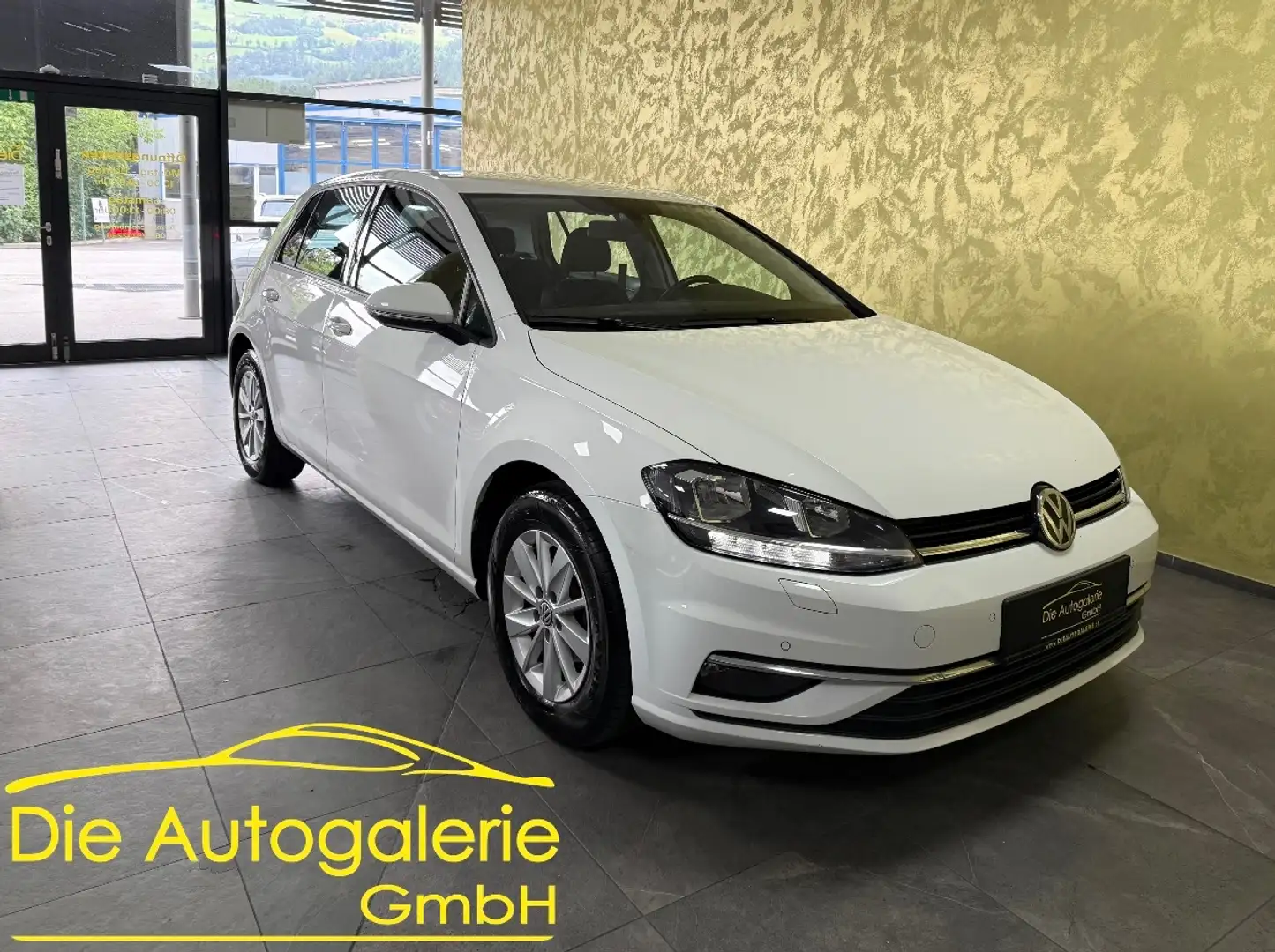 Volkswagen Golf Comfortline BMT/Start-Stopp *ERSTBESITZ* Weiß - 1