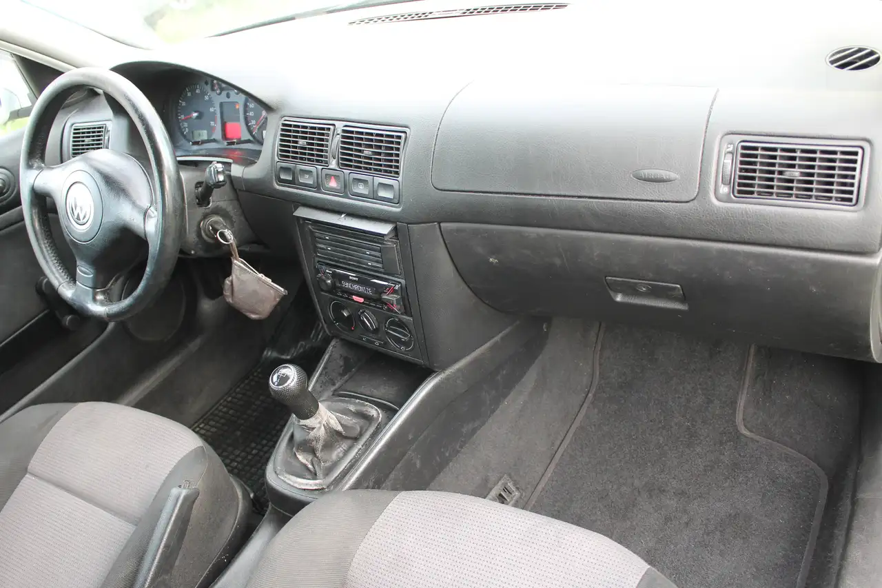 Volkswagen Golf IV 1.6 Edition Klima, foto 8
