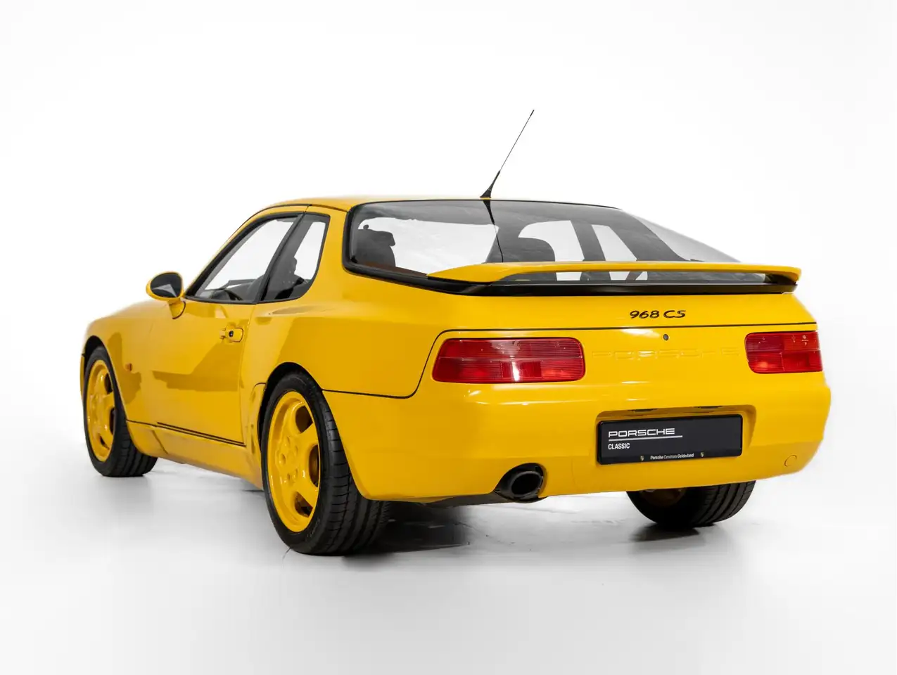 Porsche 968 Clubsport, foto 2