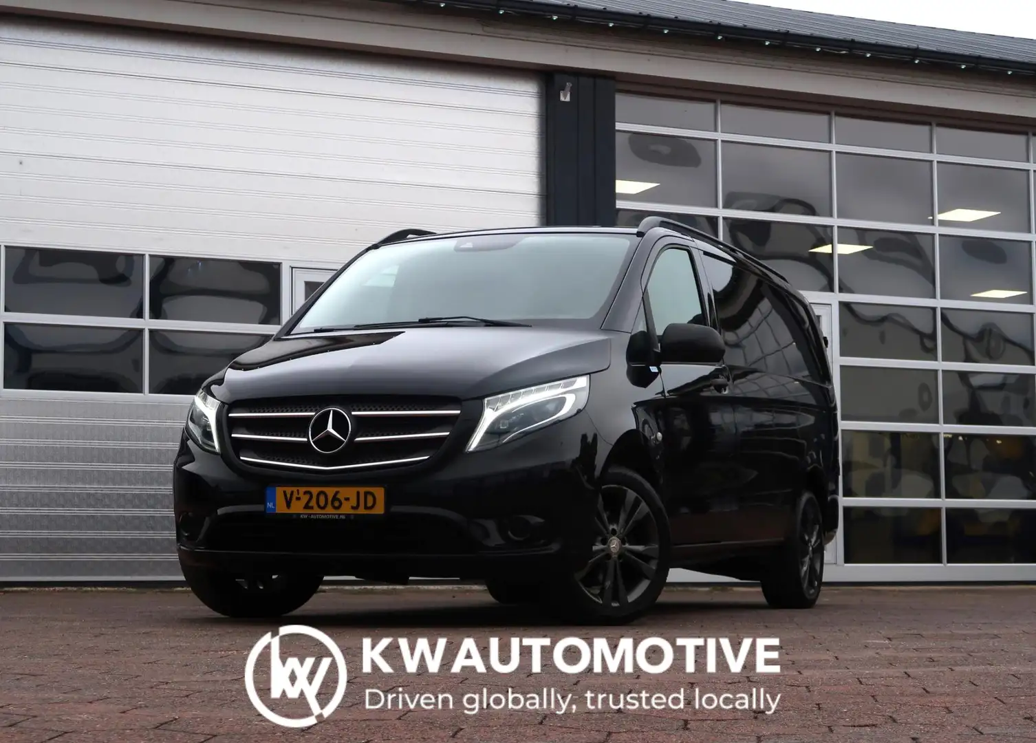 Mercedes-Benz Vito 114 CDI Lang Business AUT/ LED/ LEDER/ STOELVERW/ Schwarz - 1