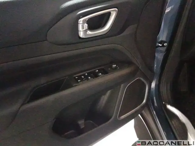 Jeep Compass view 14