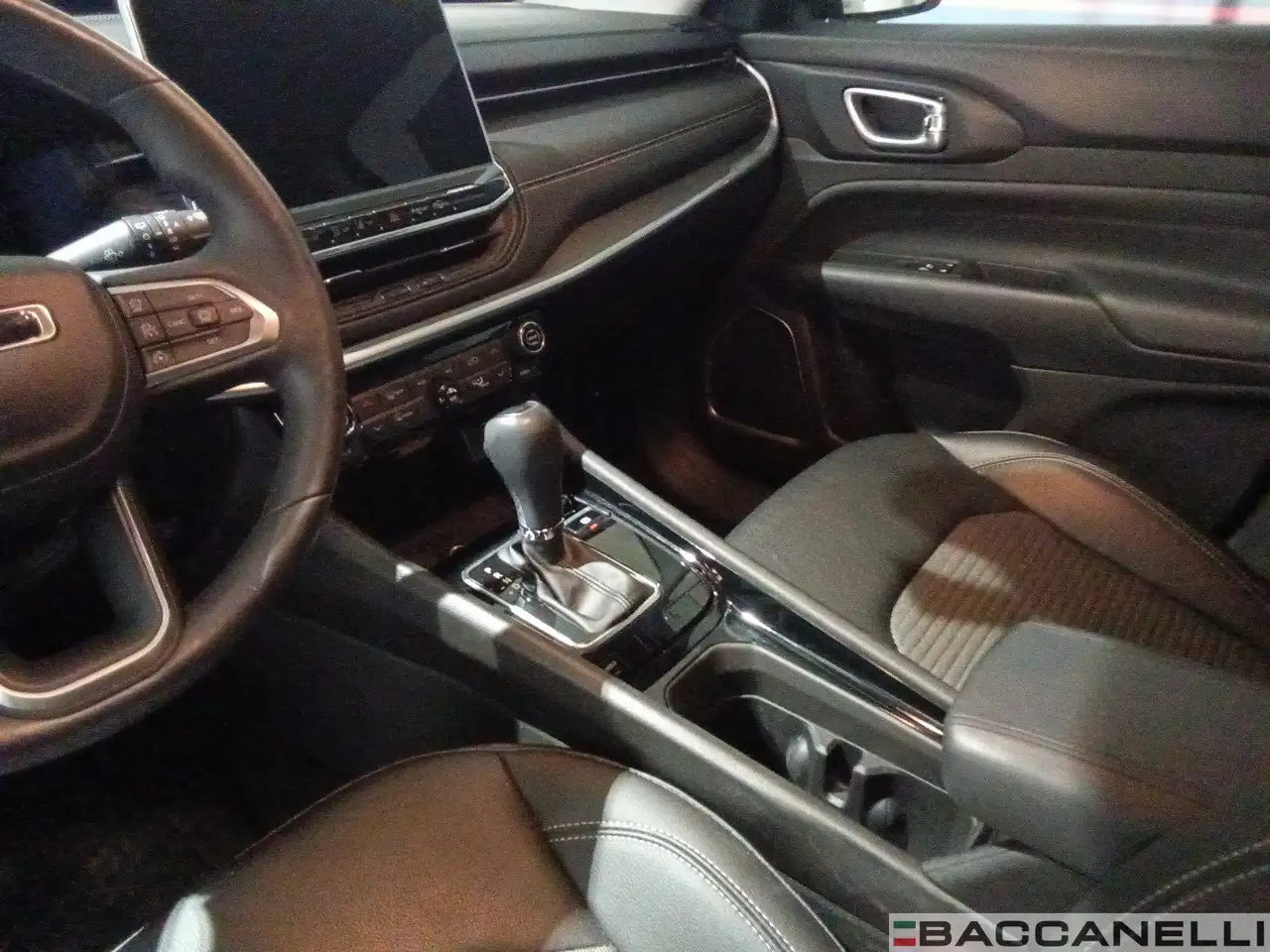 Jeep Compass 1.5 Turbo MHEV T4 96kW Altitude DDCT, миниатюра 15