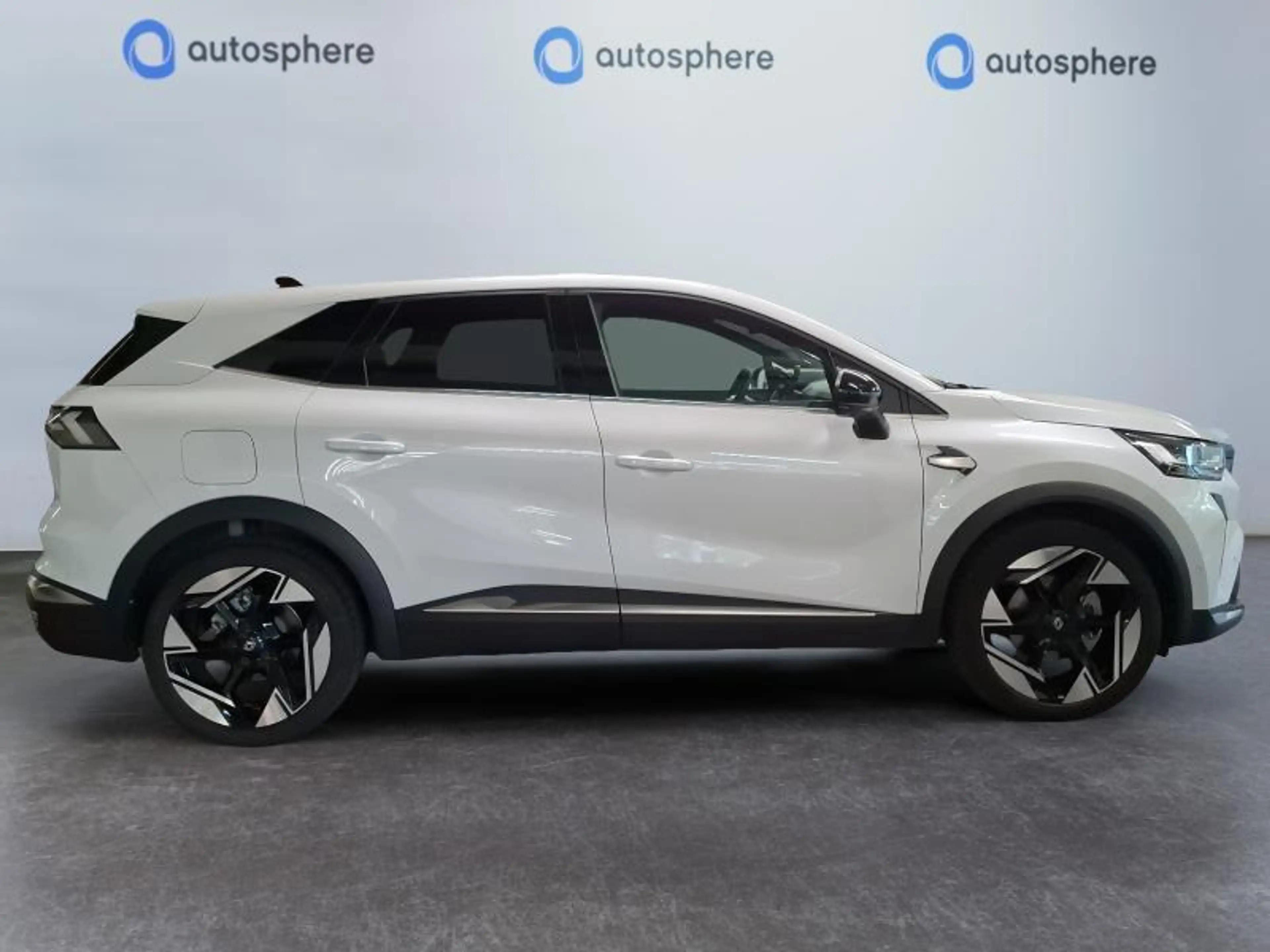Renault Symbioz 1.6i Iconic Hybrid 145 Hp — photo 9