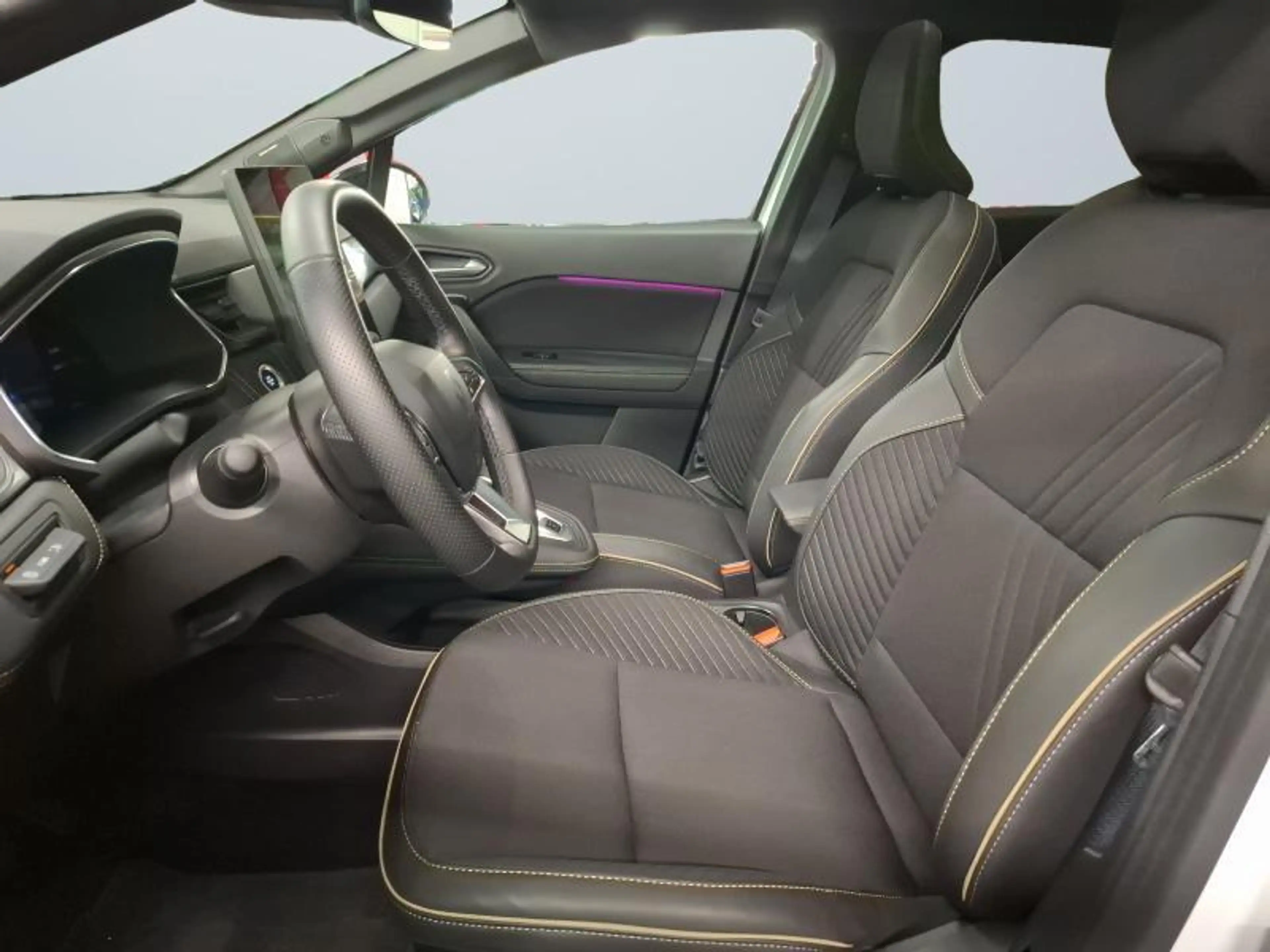 Renault Symbioz 1.6i Iconic Hybrid 145 Hp — photo 15