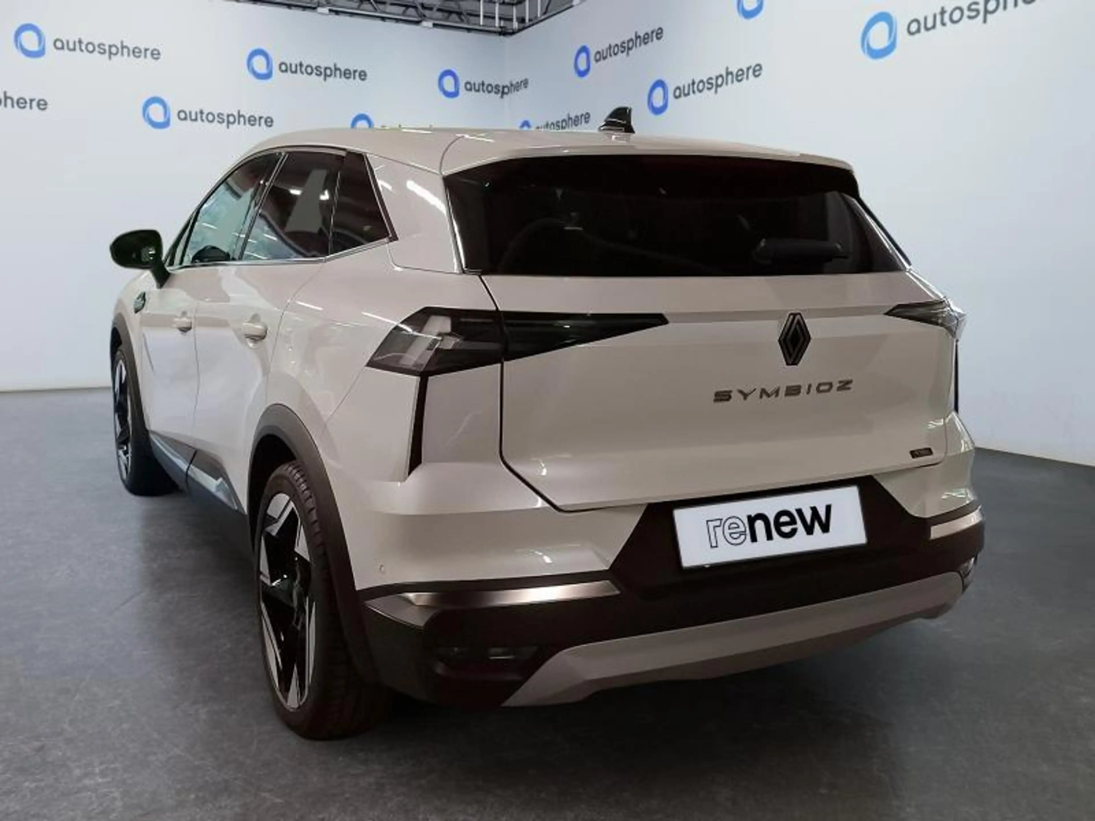 Renault Symbioz 1.6i Iconic Hybrid 145 Hp — photo 5