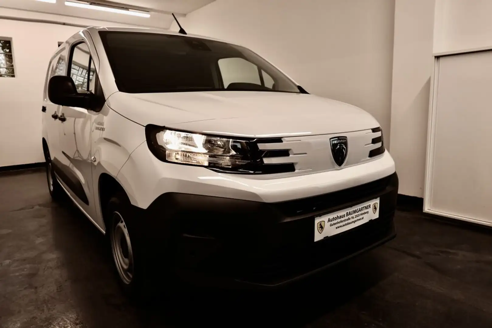 Peugeot Partner Standard BHDI 100 S&S Kastenwagen Blanco - 2