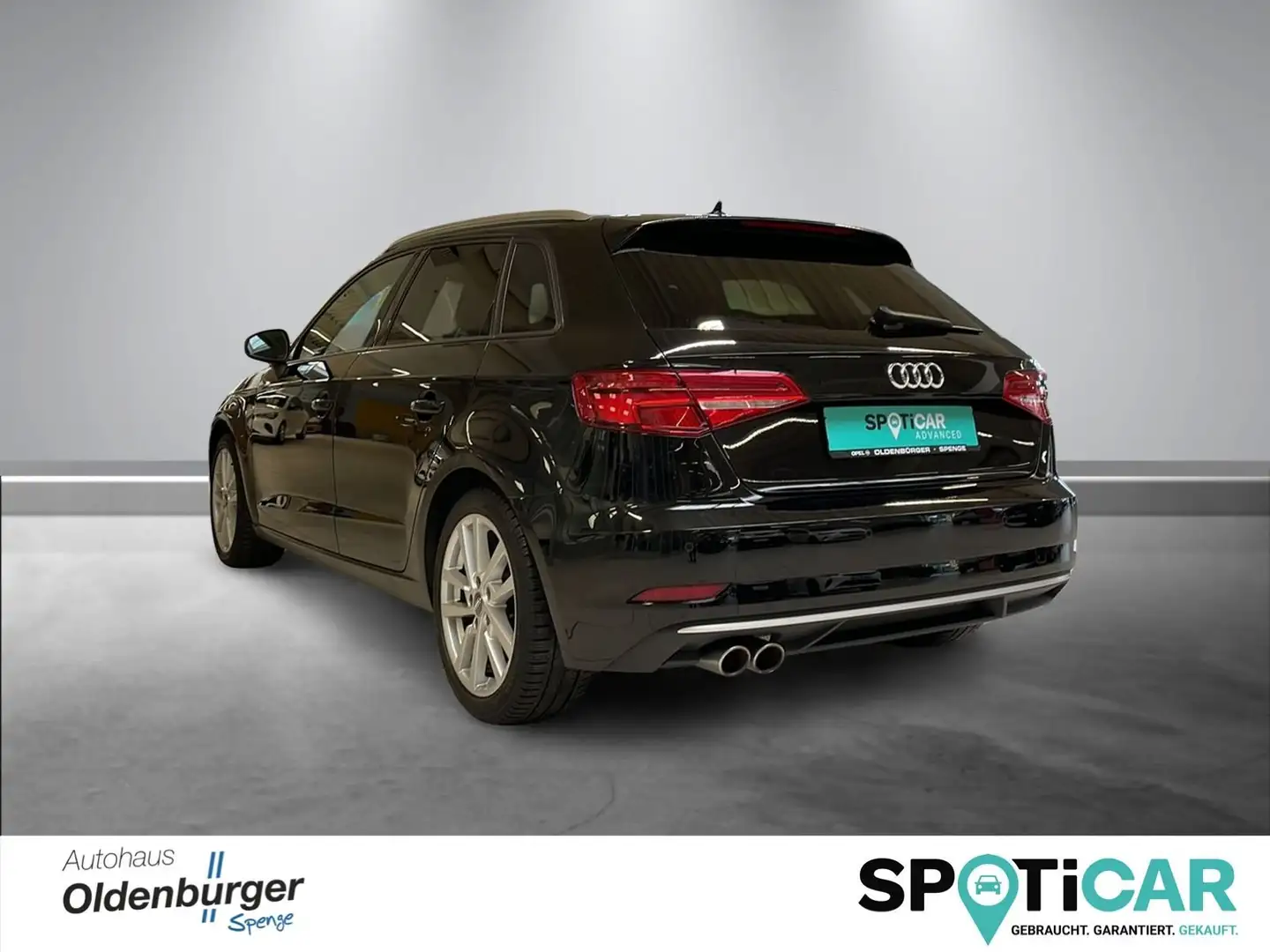 Audi A3 Sportback inkl. Allwetterreifen & Standheizung Schwarz - 2