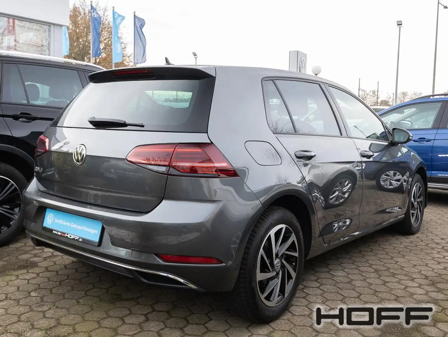 Volkswagen Golf VII 1.5 TSI DSG ACT Join Navi ACC Šedá - 2