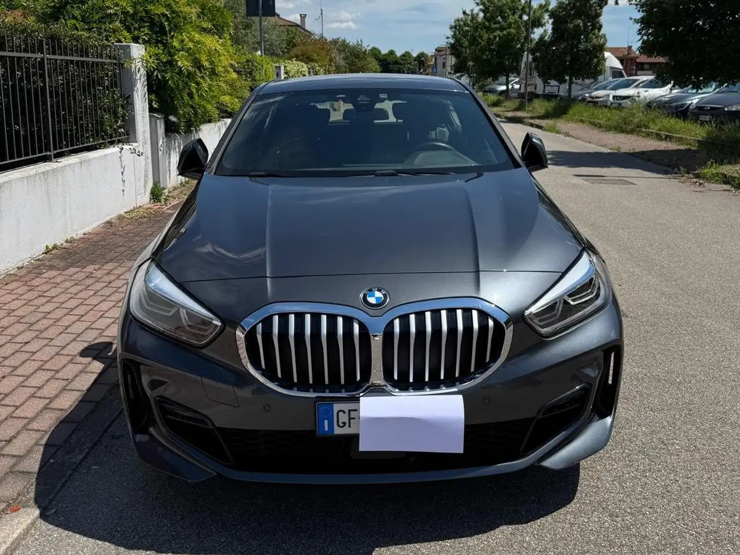 BMW 118 Serie 1 F40 118d Msport auto Grigio - 2