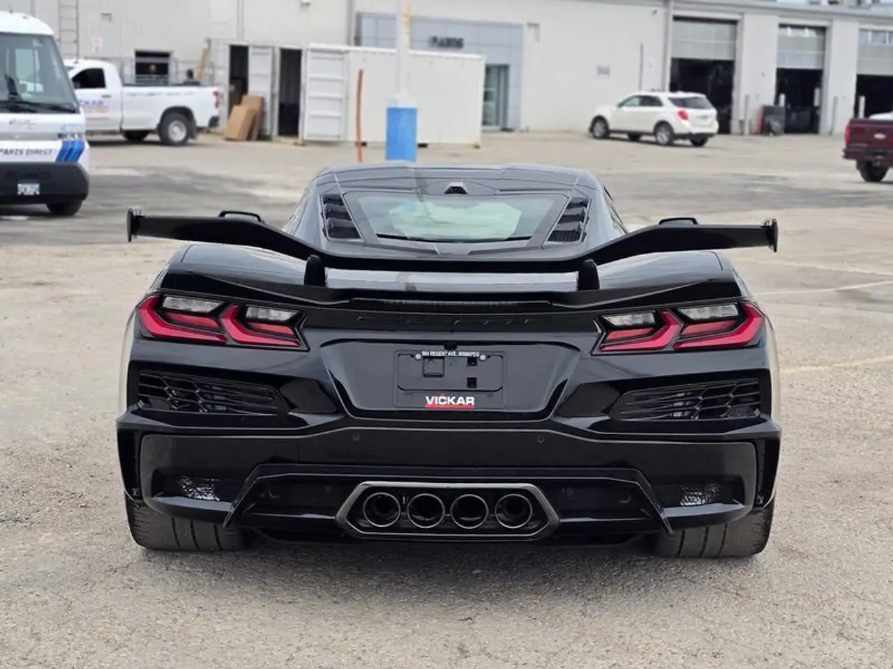 Chevrolet Corvette снимка Chevrolet Corvette