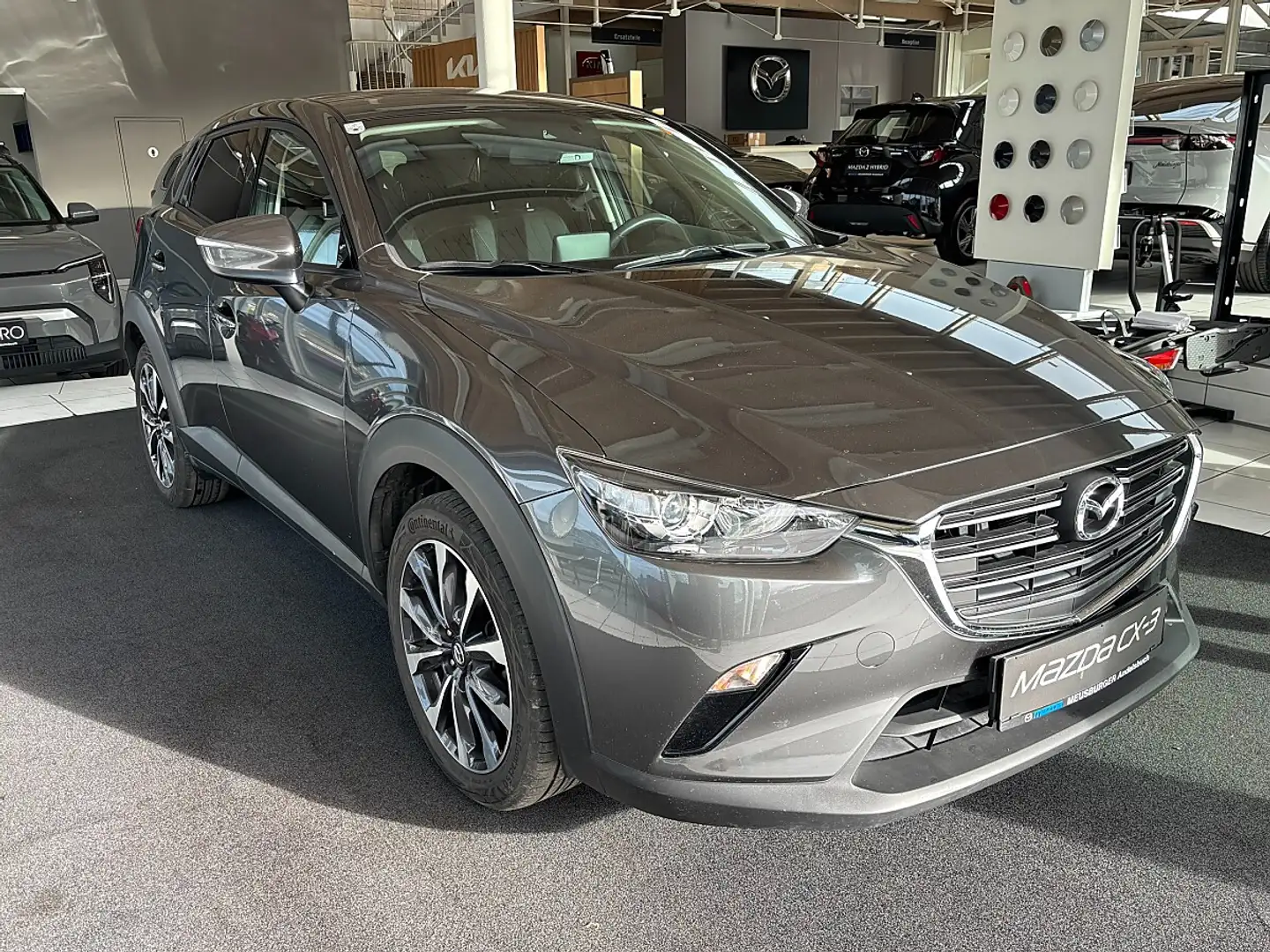 Mazda CX-3 G121 Takumi Grau - 2