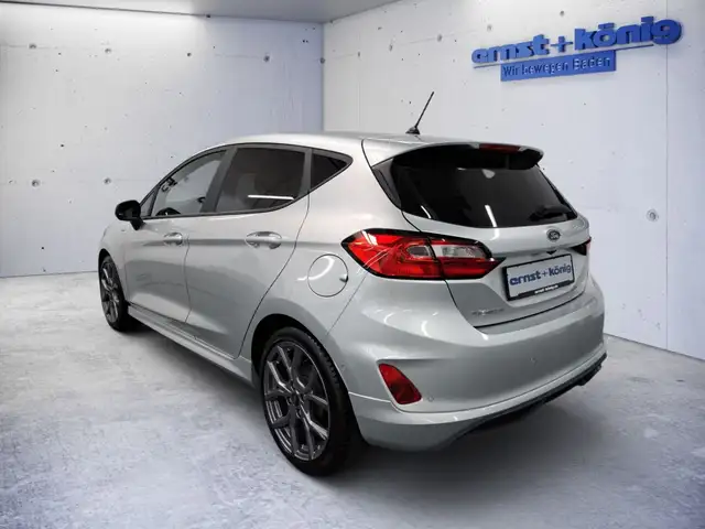 Ford Fiesta view 4