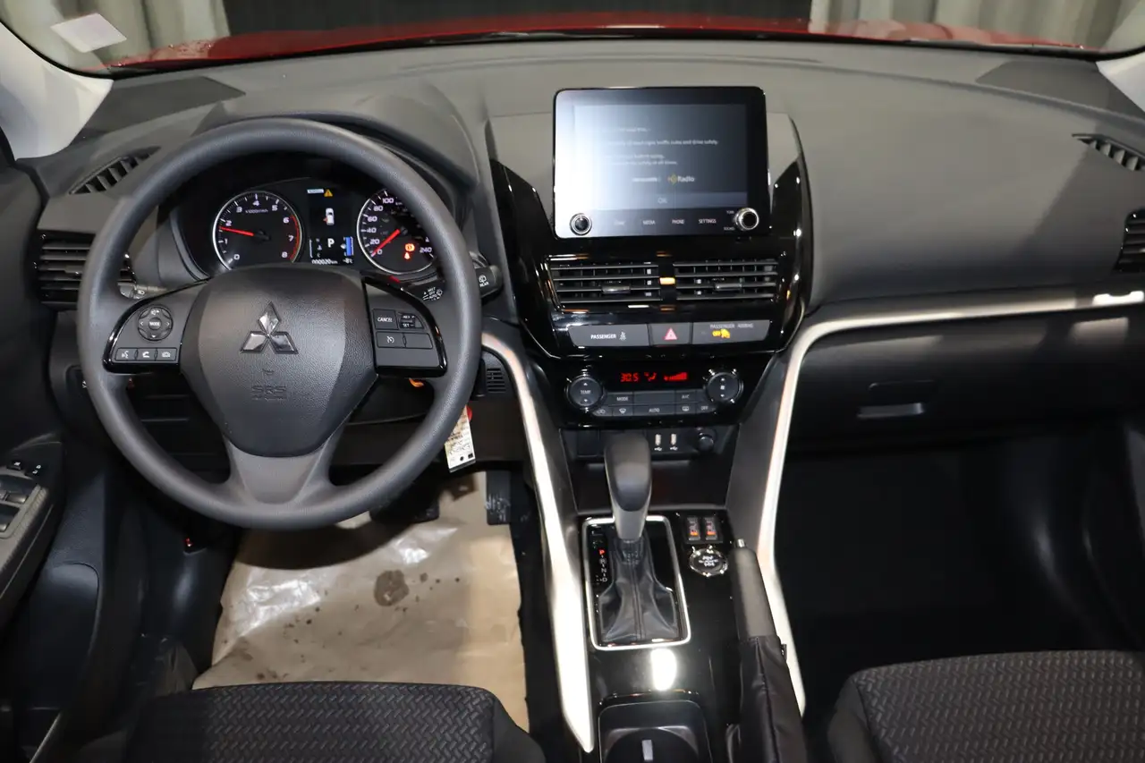 Mitsubishi Eclipse Cross photo Mitsubishi Eclipse Cross