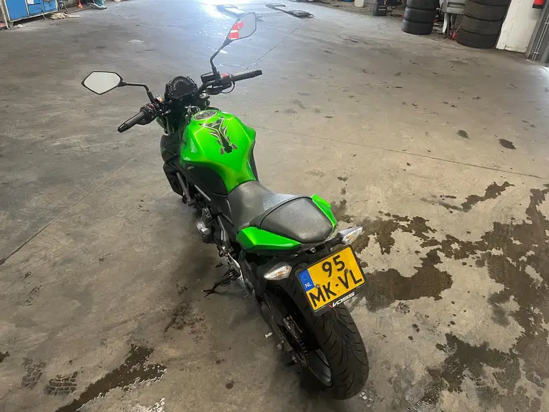 Kawasaki Z650 - foto 4
