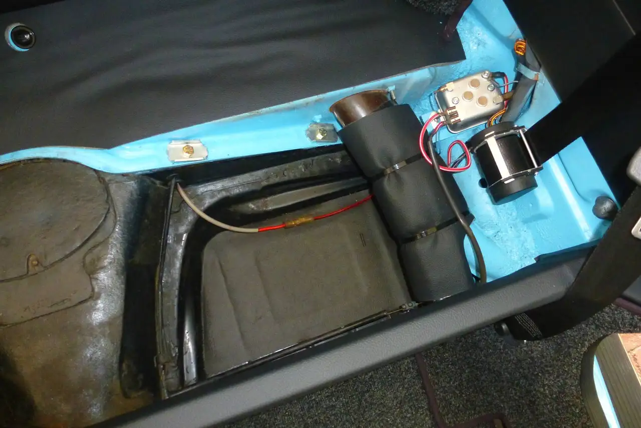 Volkswagen Käfer 1303 Cabrio, foto 8