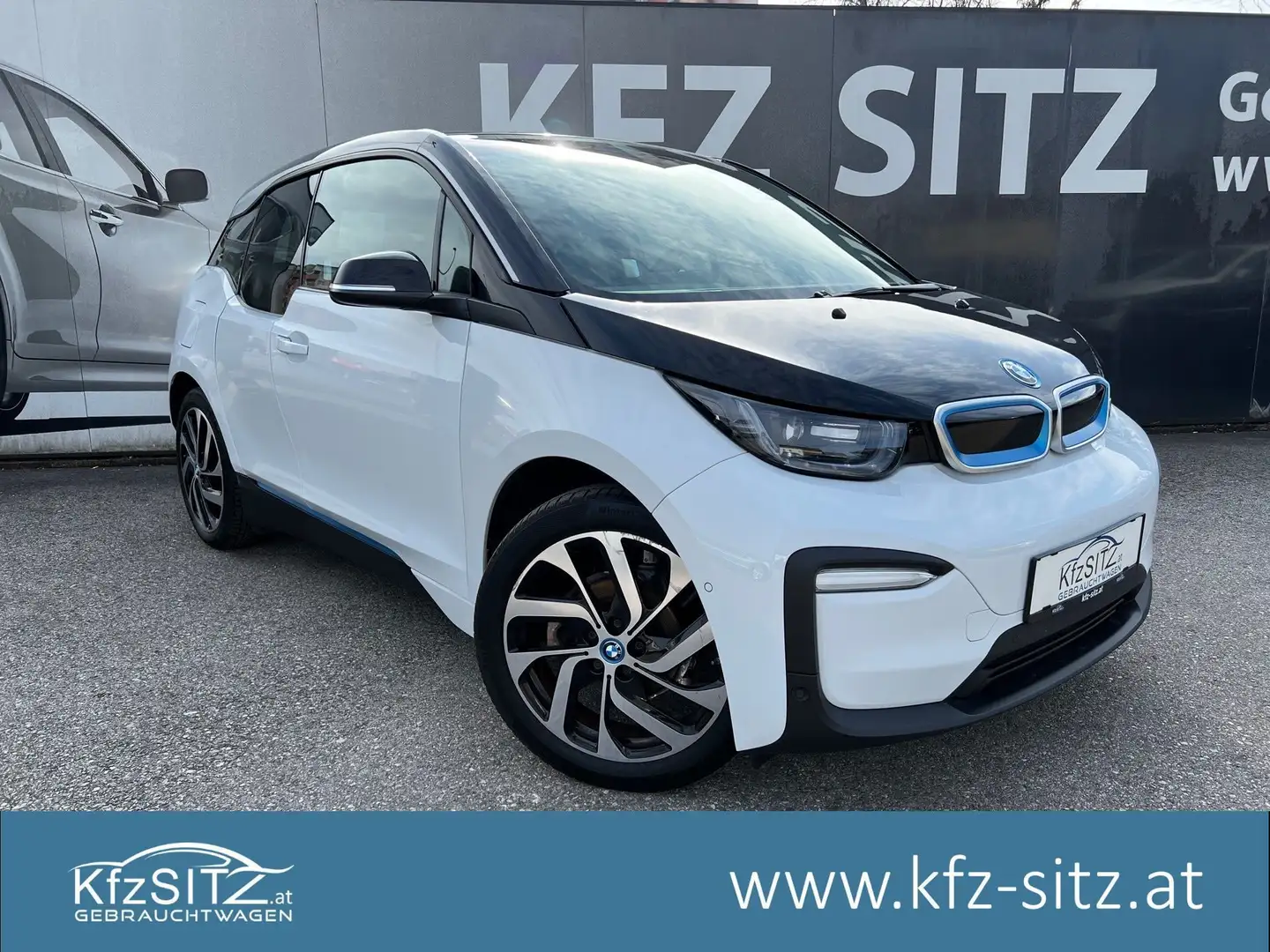 BMW i3 42,2kWh | NAVI PROF/19 ZOLL Weiß - 1