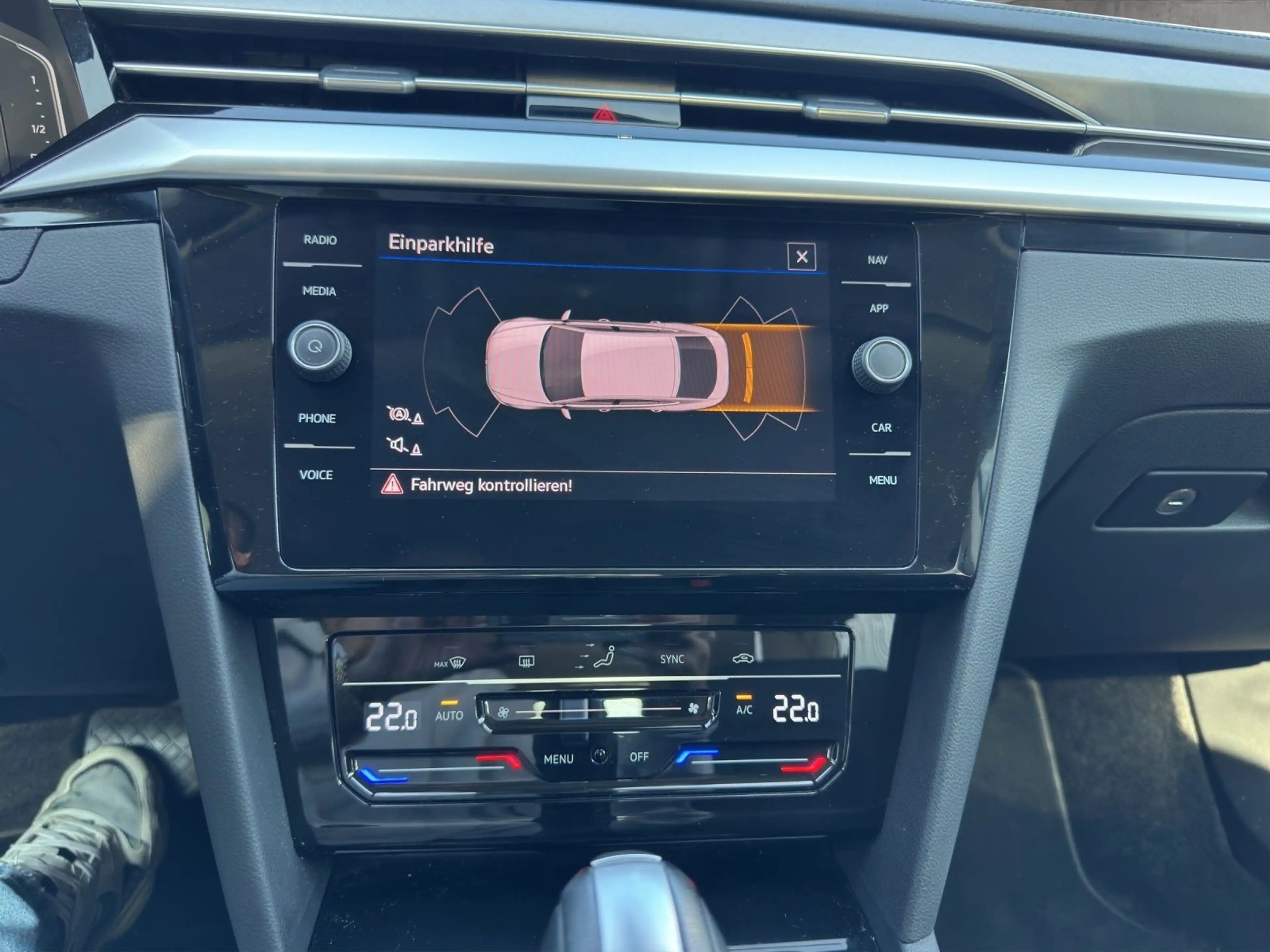 Volkswagen Arteon 2.0 TDI SCR 110kW 7-Gang DSG — photo 12