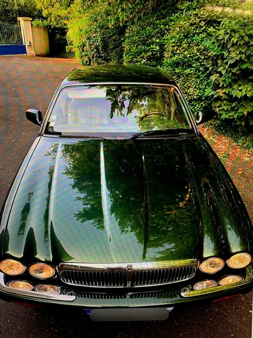 Jaguar XJ8 JAGUAR XJ8 V8 4.0L 285 CH SOVEREIGN Verde - 1