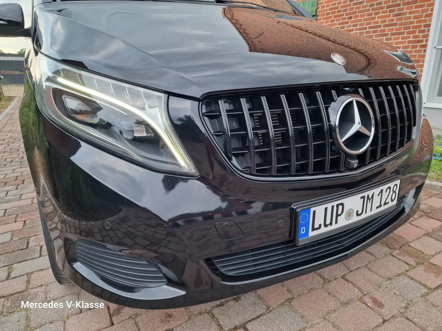 Mercedes-Benz V 220 extralang/Standhzg/6xShz+Kühl/AHK/Kam/Burmester - 2
