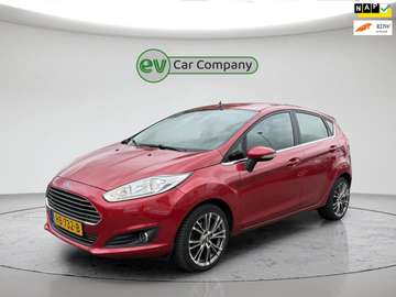 1.0 EcoBoost Titanium | 5 Deurs | CarPlay | Camera