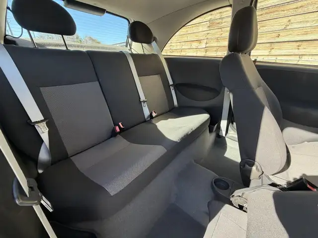 Opel Corsa view 12