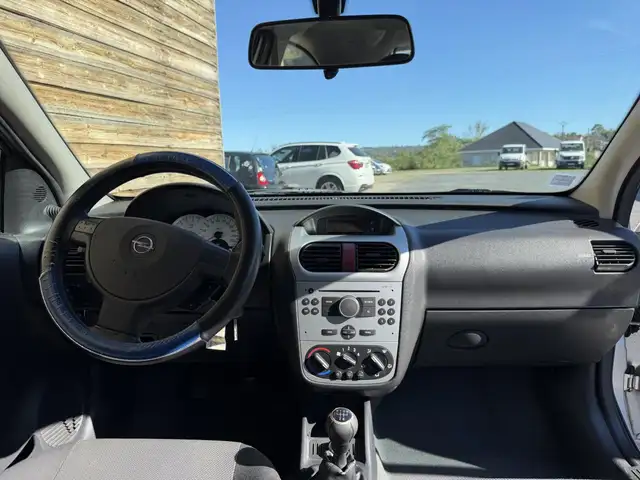 Opel Corsa view 14