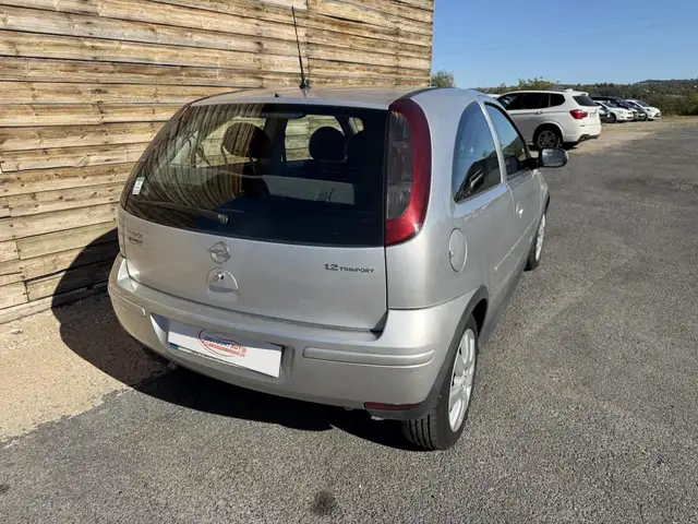 Opel Corsa view 7
