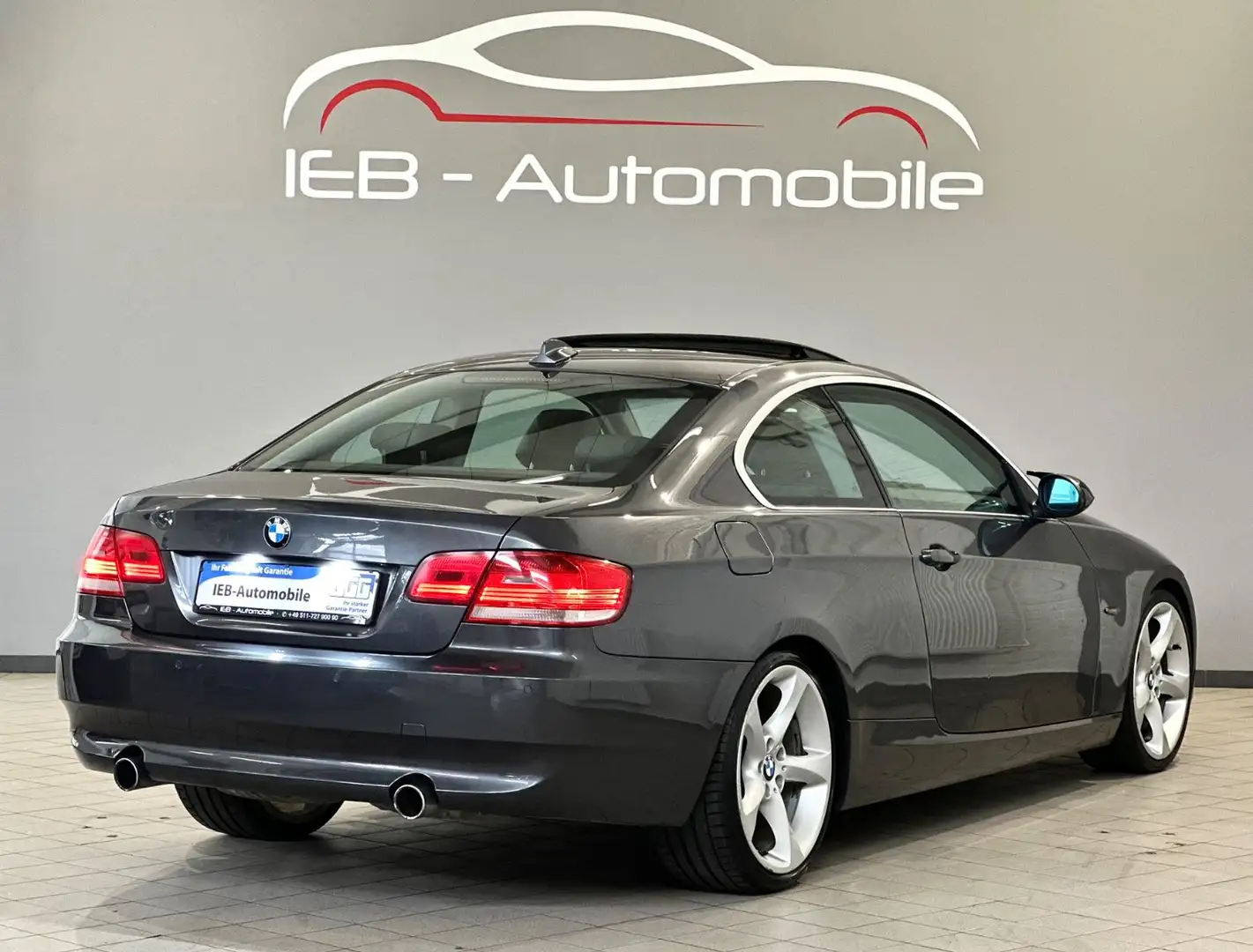 BMW 335 Coupe 335d Sport/Autom/ACC/Navi/Xenon/Memory/19" Сірий - 2