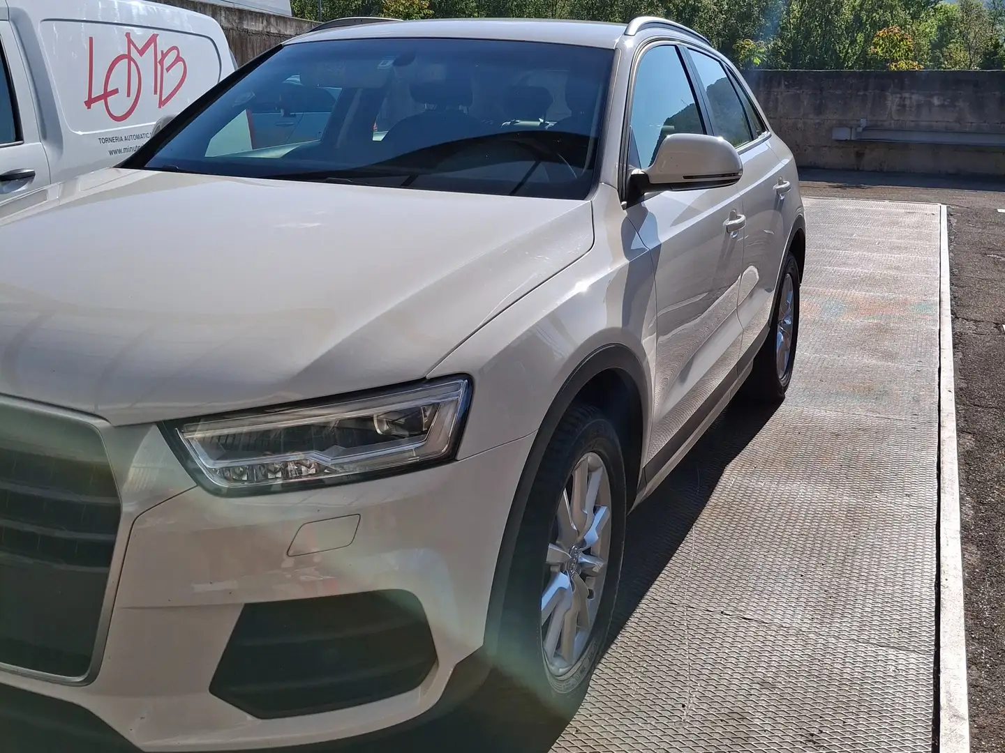 Audi Q3 Q3 2.0 tdi quattro 184cv s-tronic Bianco - 2