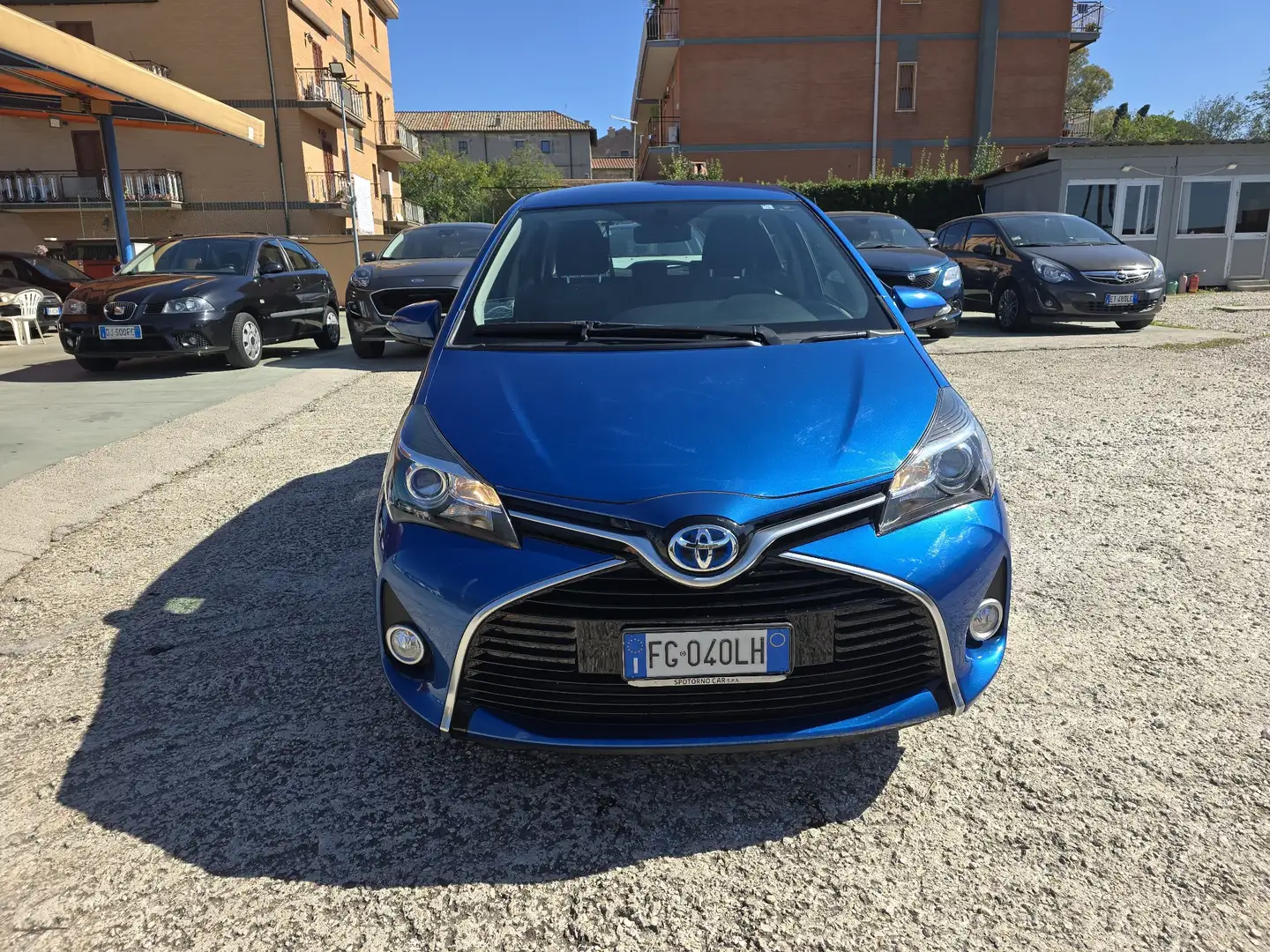 Toyota Yaris Yaris III 2015 5p 1.5h Active my16 Blau - 2