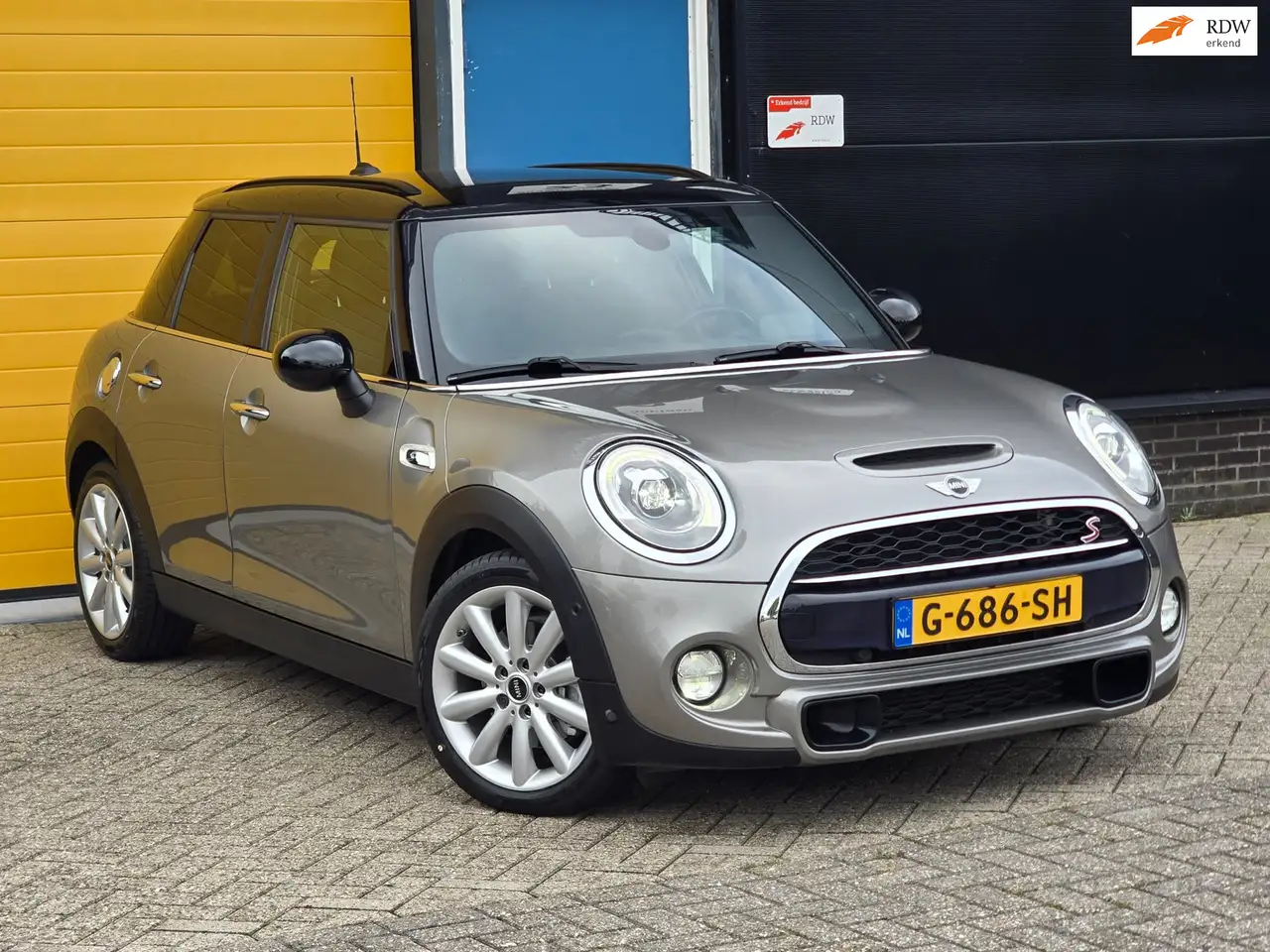 MINI Cooper S