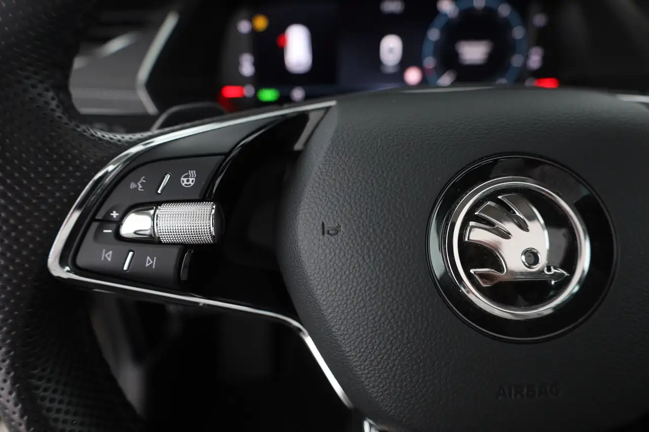 Skoda Octavia Combi 1.4 TSI DSG iV LED Panorama ACC, миниатюра 15