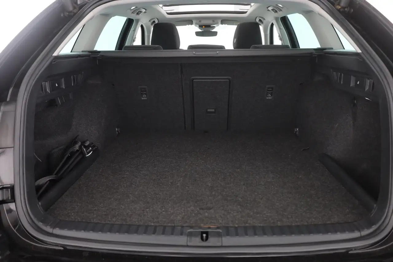 Skoda Octavia Combi 1.4 TSI DSG iV LED Panorama ACC, миниатюра 27