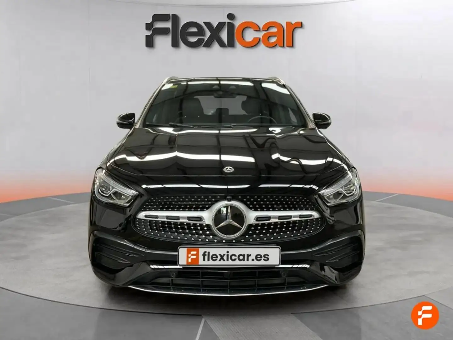 Mercedes-Benz GLA 220 D 4MATIC Amarillo - 2