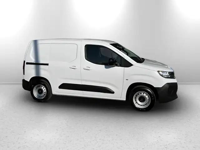 Opel Combo view 4