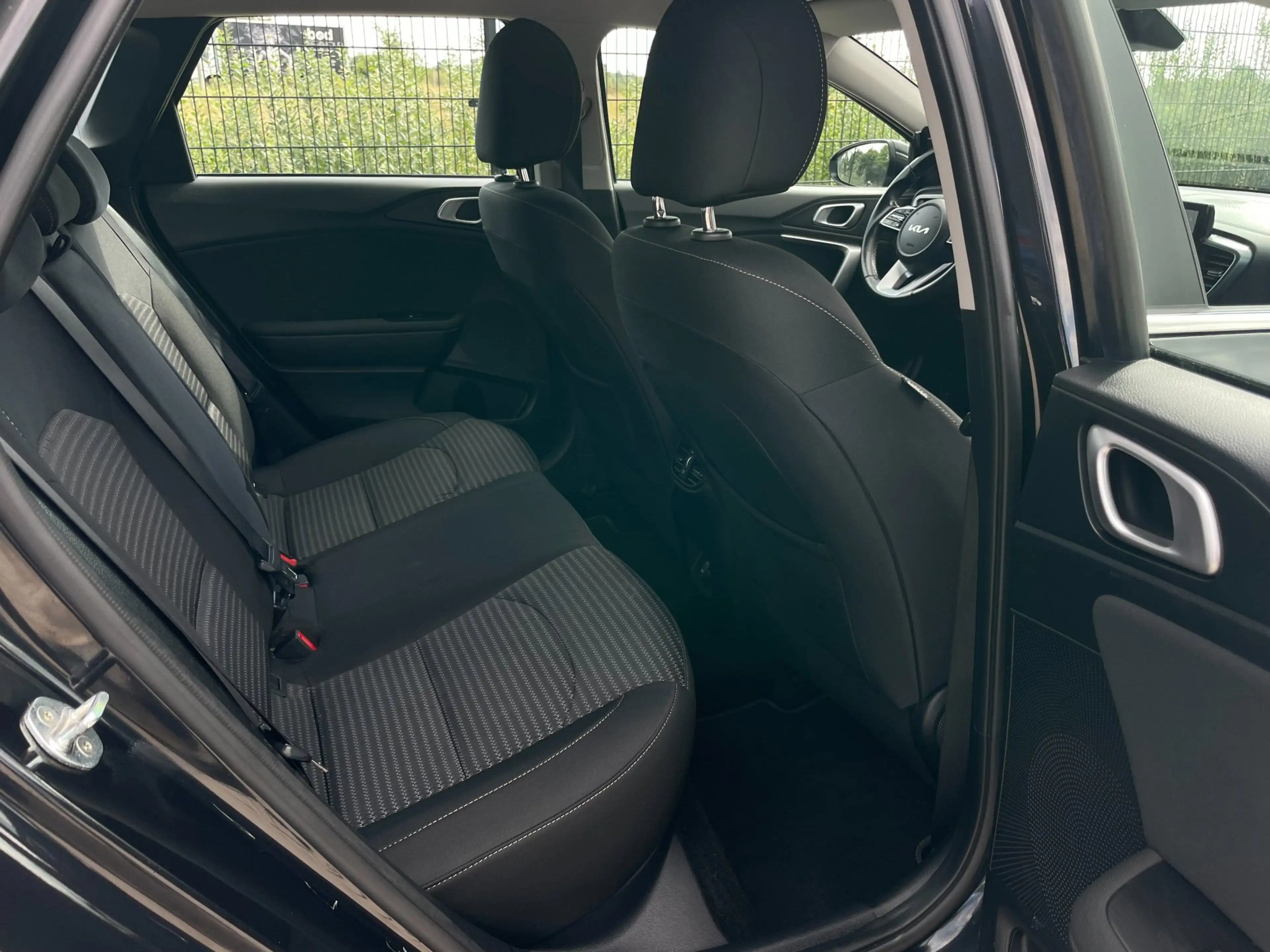 Kia Ceed SW / cee'd SW Sportswagon 1.0 T-GDi DynamicLine | Camera | PDC | — photo 28