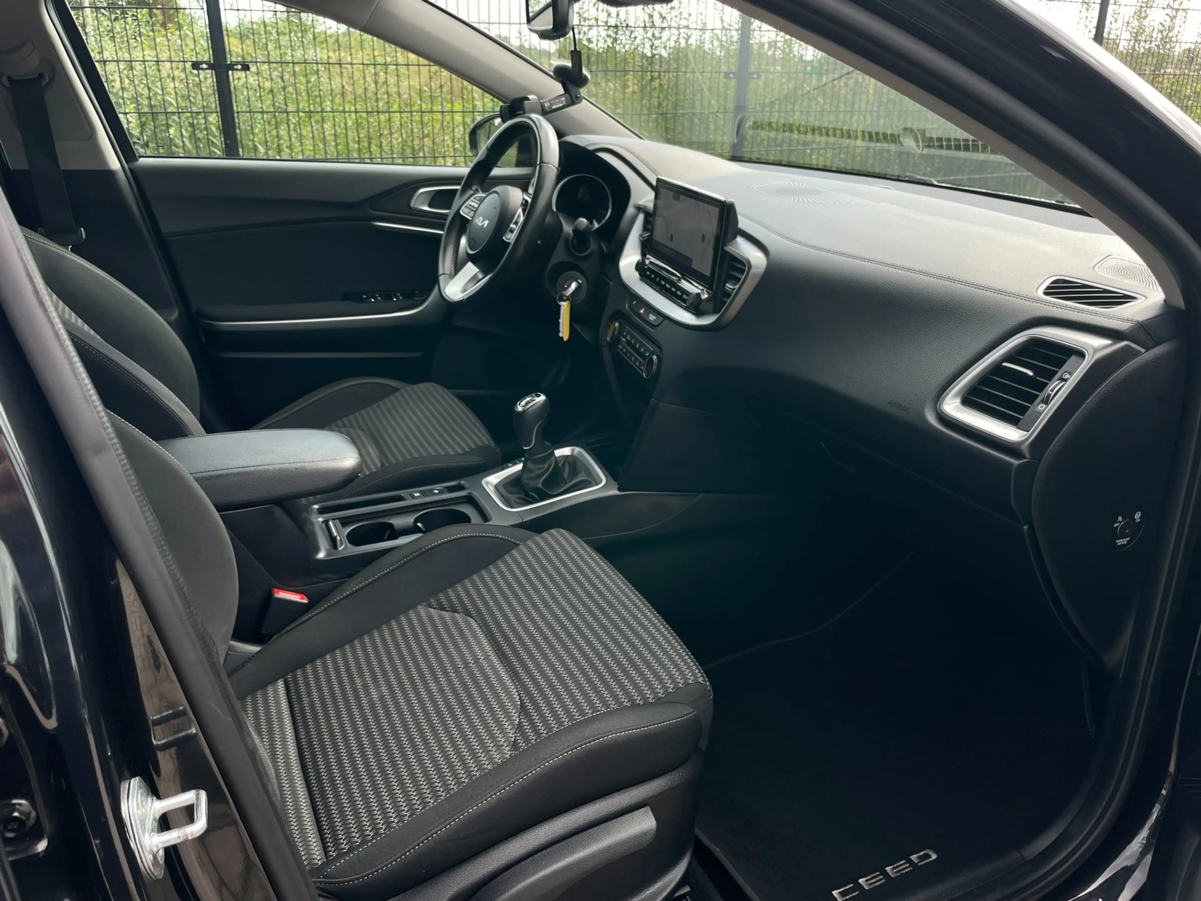 Kia Ceed SW / cee'd SW Sportswagon 1.0 T-GDi DynamicLine | Camera | PDC | — photo 23