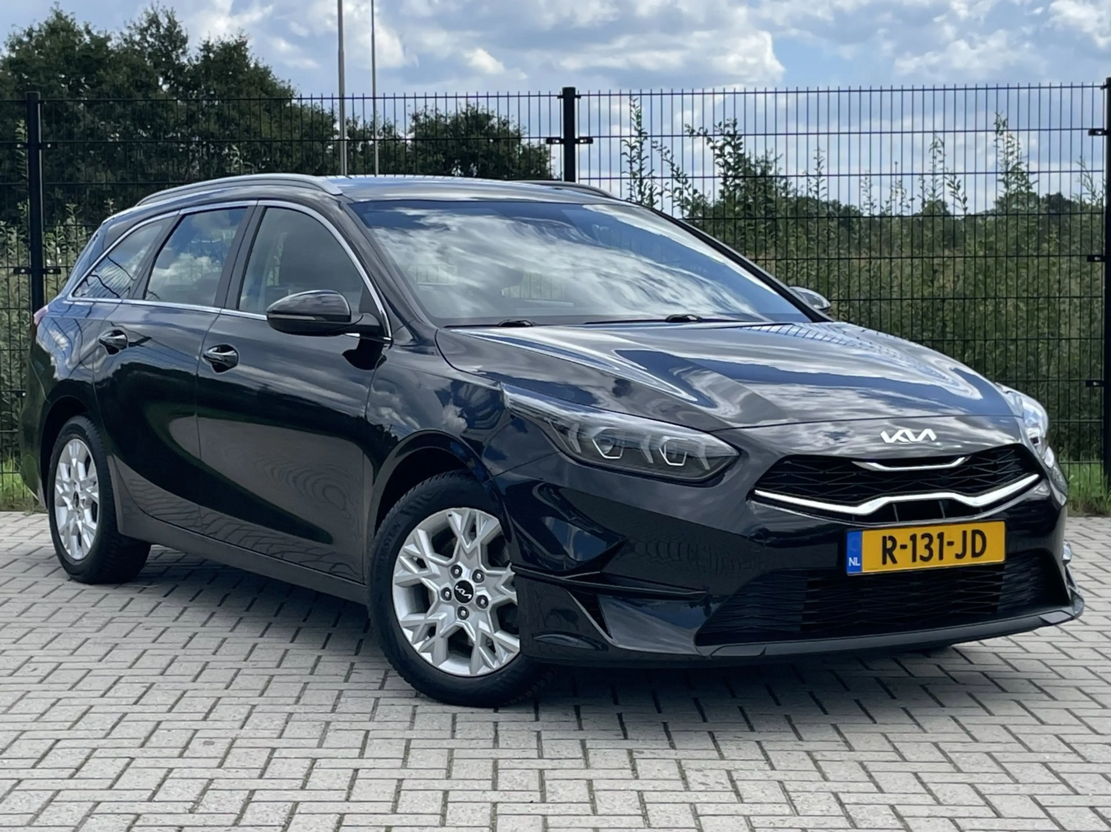 Kia Ceed SW / cee'd SW Sportswagon 1.0 T-GDi DynamicLine | Camera | PDC | — photo 4