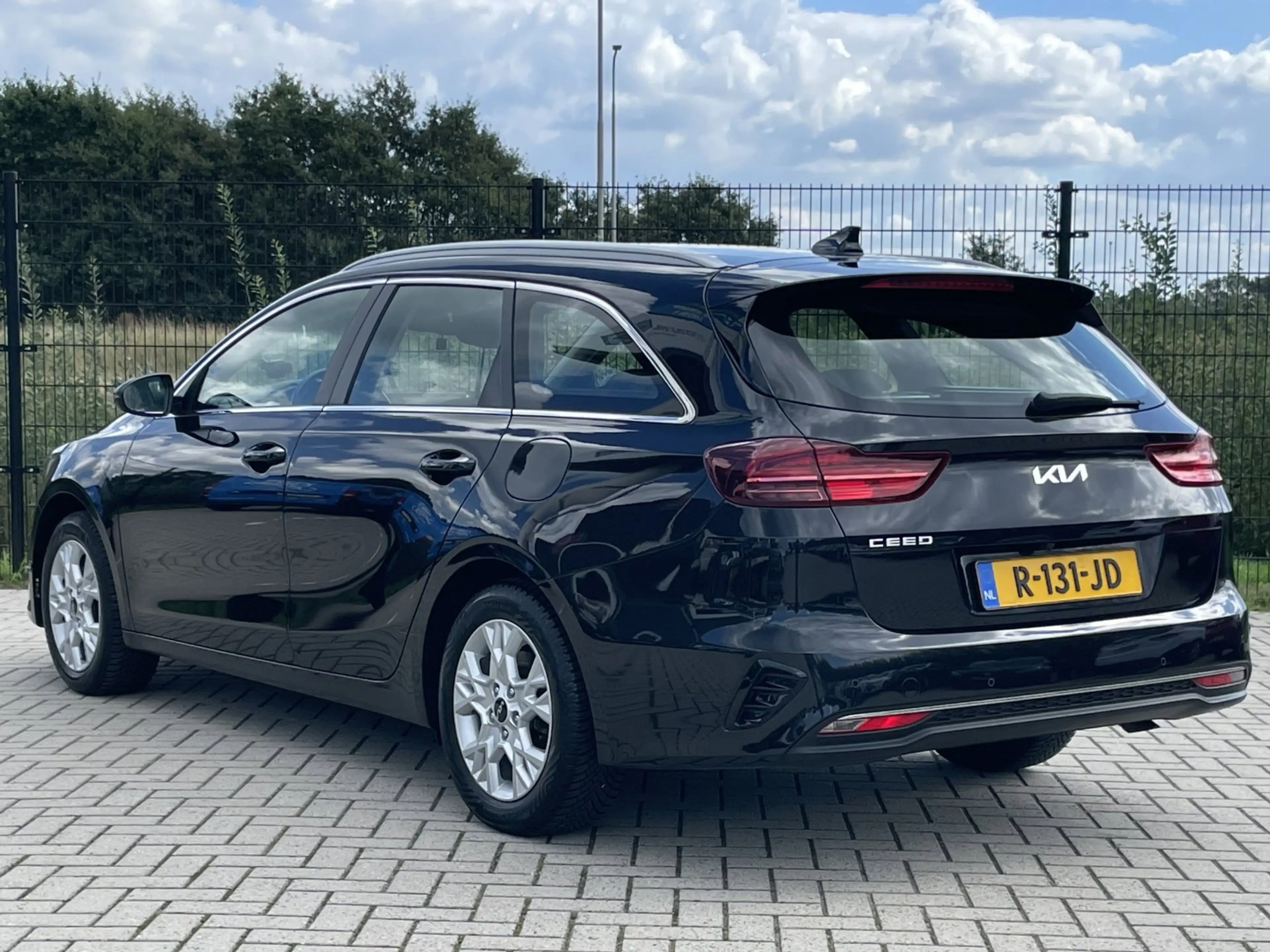 Kia Ceed SW / cee'd SW Sportswagon 1.0 T-GDi DynamicLine | Camera | PDC | — photo 5