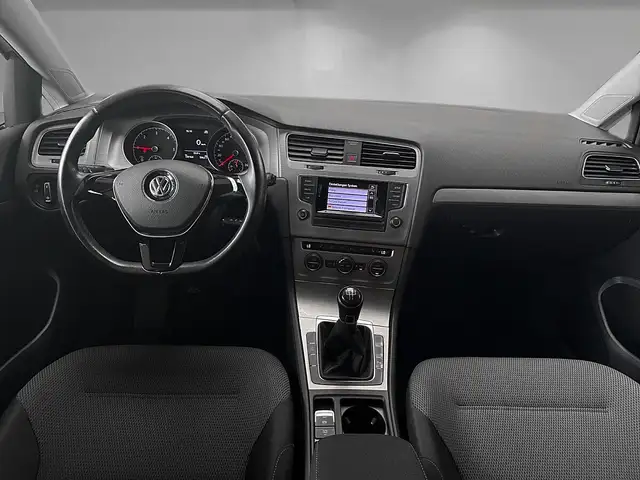 Volkswagen Golf view 9