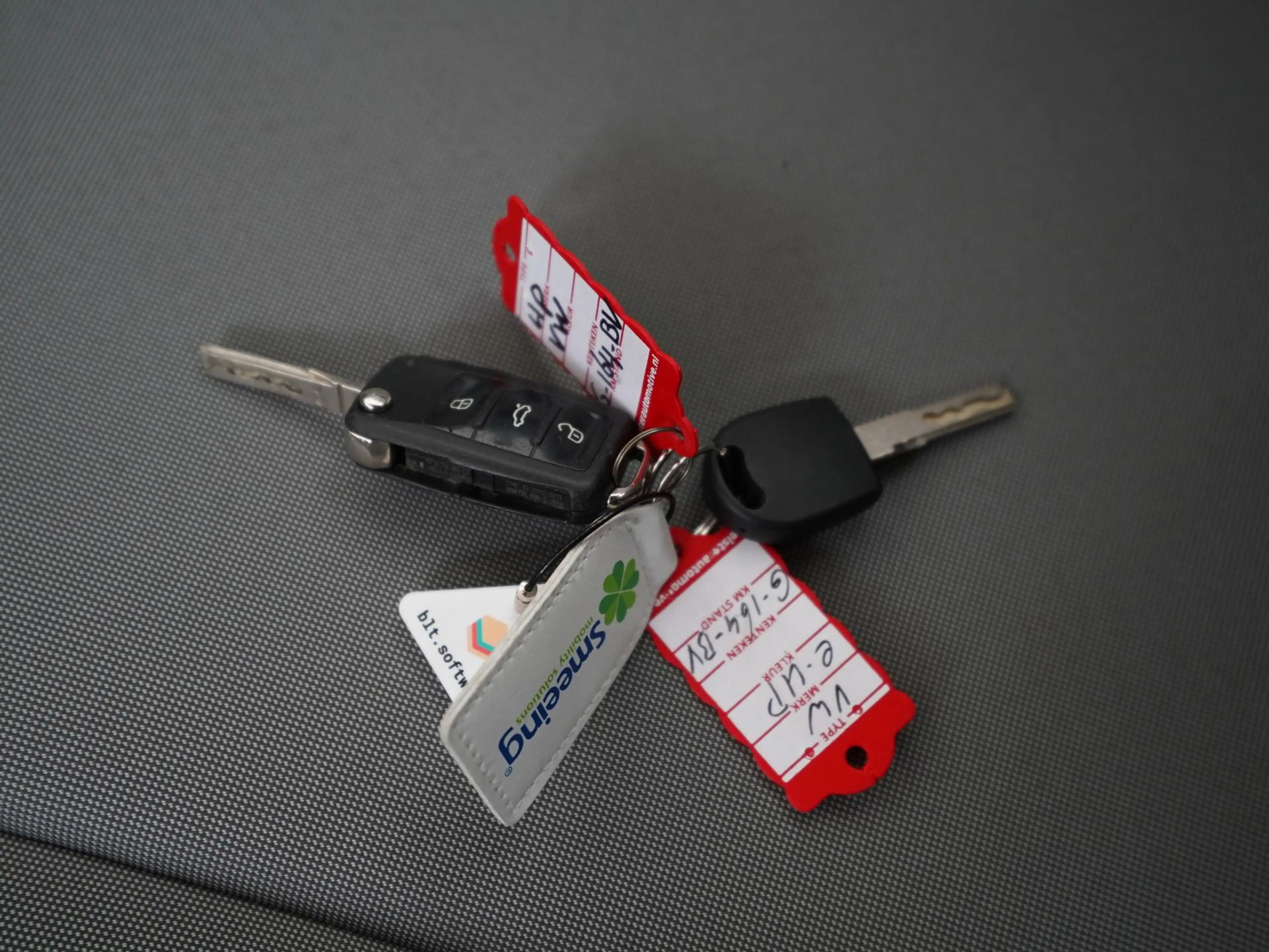 Volkswagen e-up! e-Up! | SOH 86% | Stoelverwarming | Maps + More | — photo 33