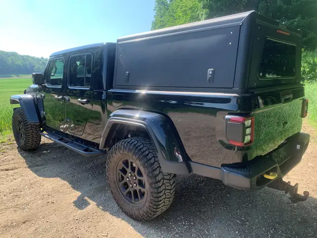 Jeep Gladiator 3,0 V6 AT8 4WD Overland Ansicht 4