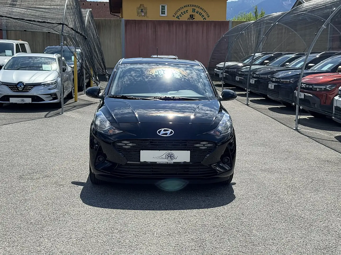 Hyundai i10 1,0 Style PDC Kamera Navi Noir - 2