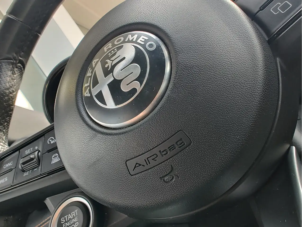 Alfa Romeo Tonale 2023 — фото 27