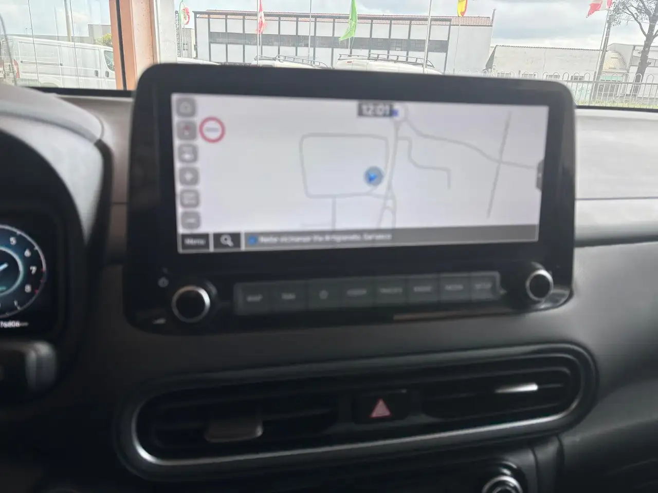 Hyundai KONA HEV 1.6 DCT XClass 14