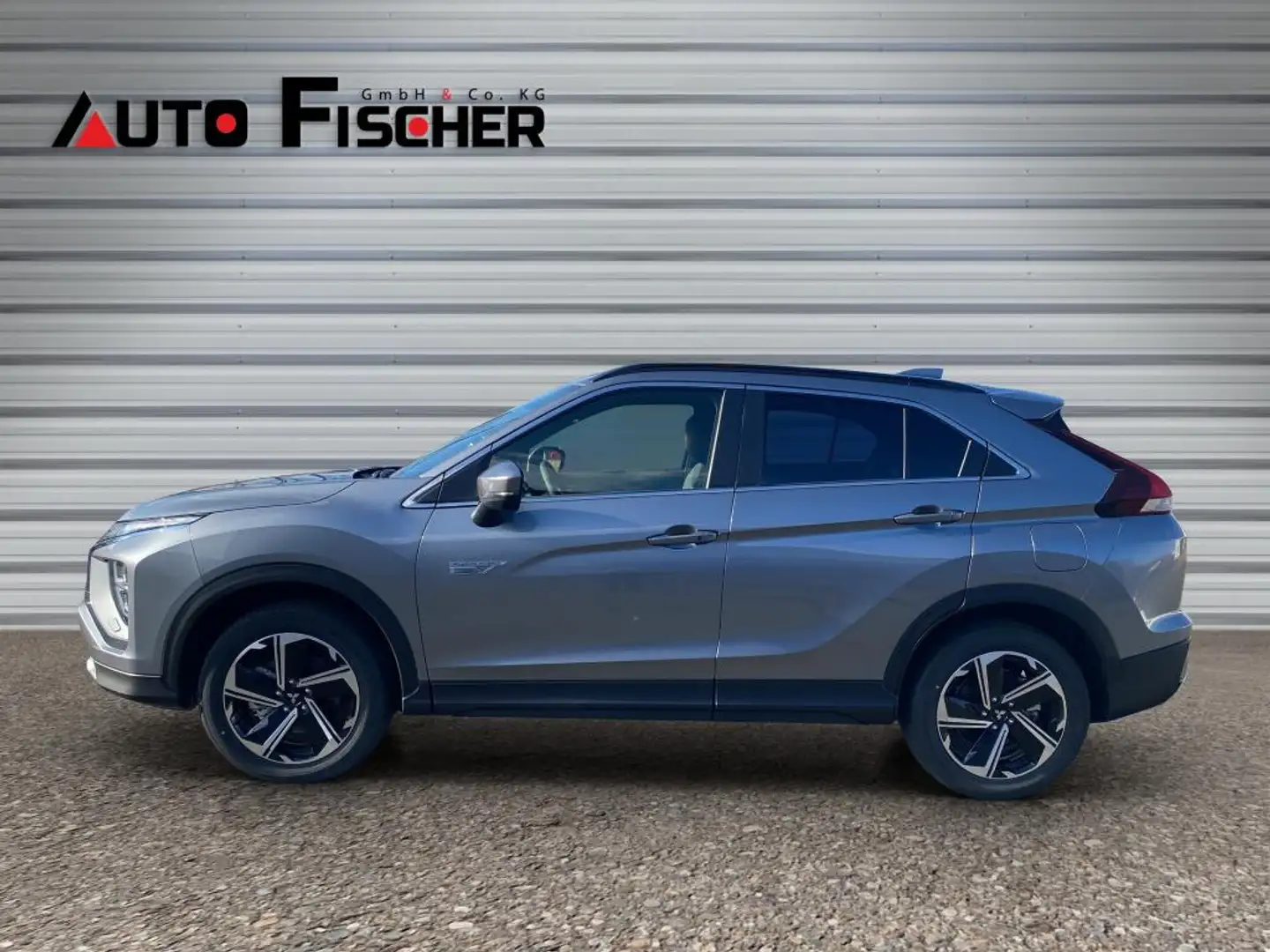 Mitsubishi Eclipse Cross Plug-in Hybrid PLUS 2.4 MIVEC 4WD Gris - 2