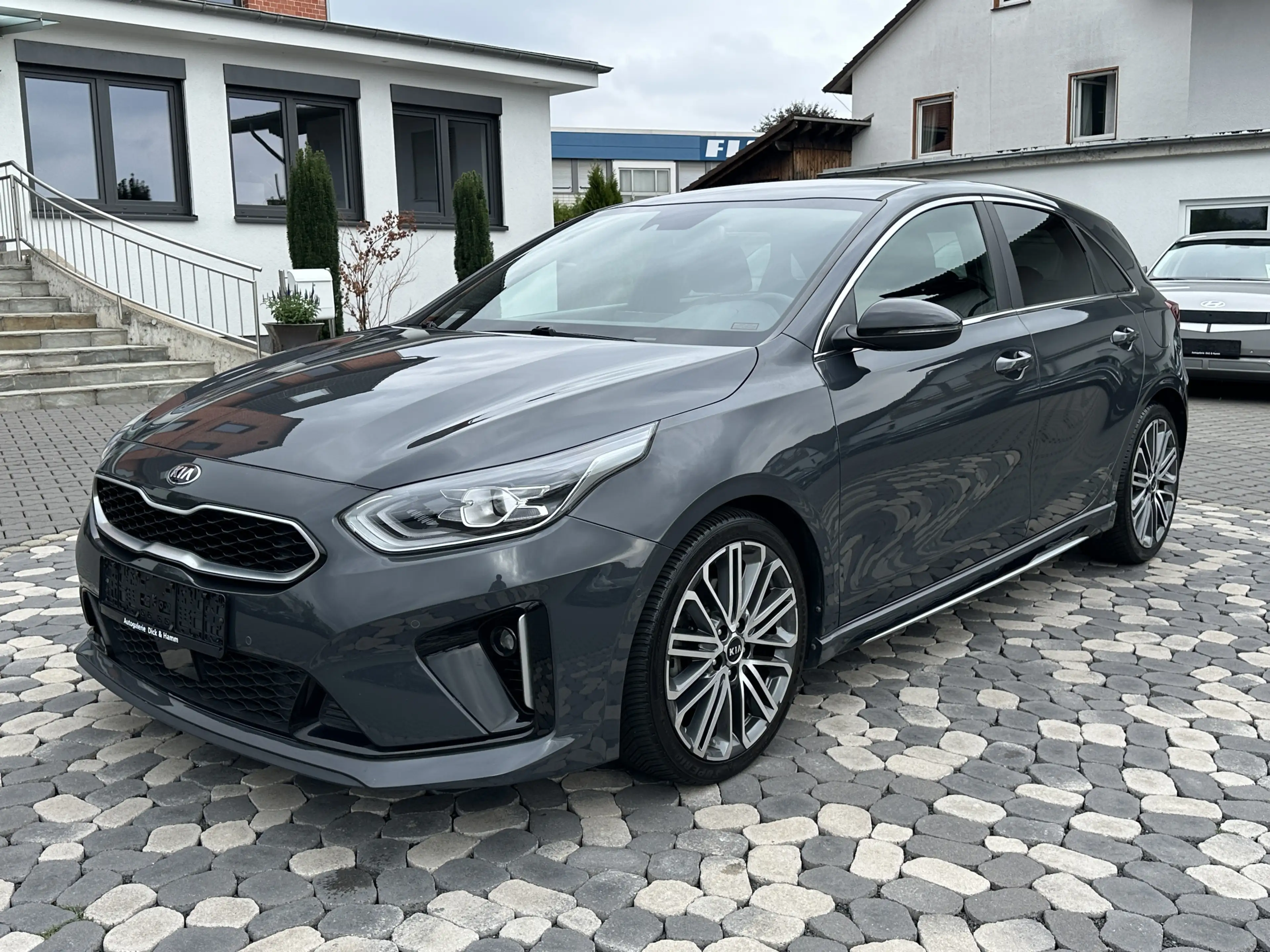 Kia Ceed / cee'd GT Line LED ACC NAV VIRTUA JBL TOTW CAM 18 — photo 4
